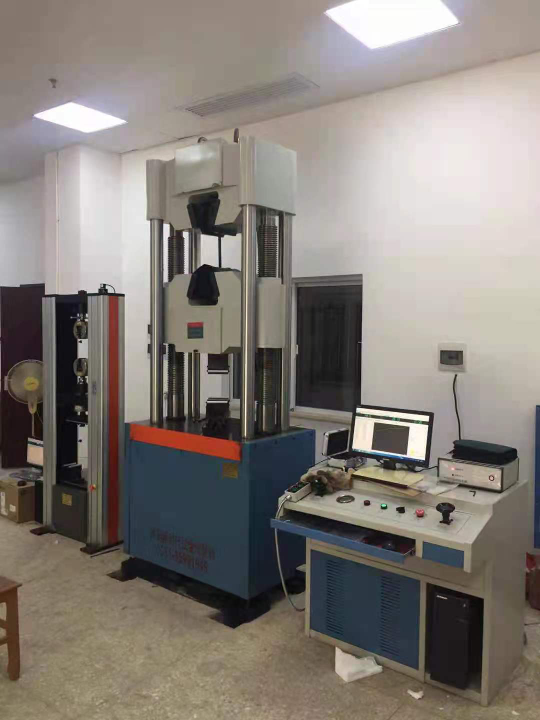WAW-2000E微機(jī)控制電液伺服萬能試驗(yàn)機(jī)產(chǎn)品質(zhì)檢所使用
